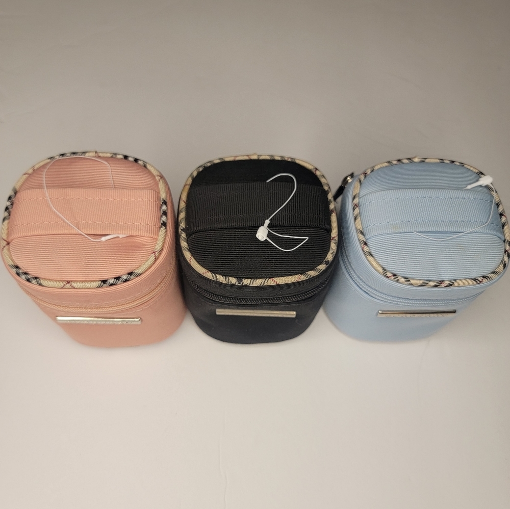 Burberry Small Pouches 👝